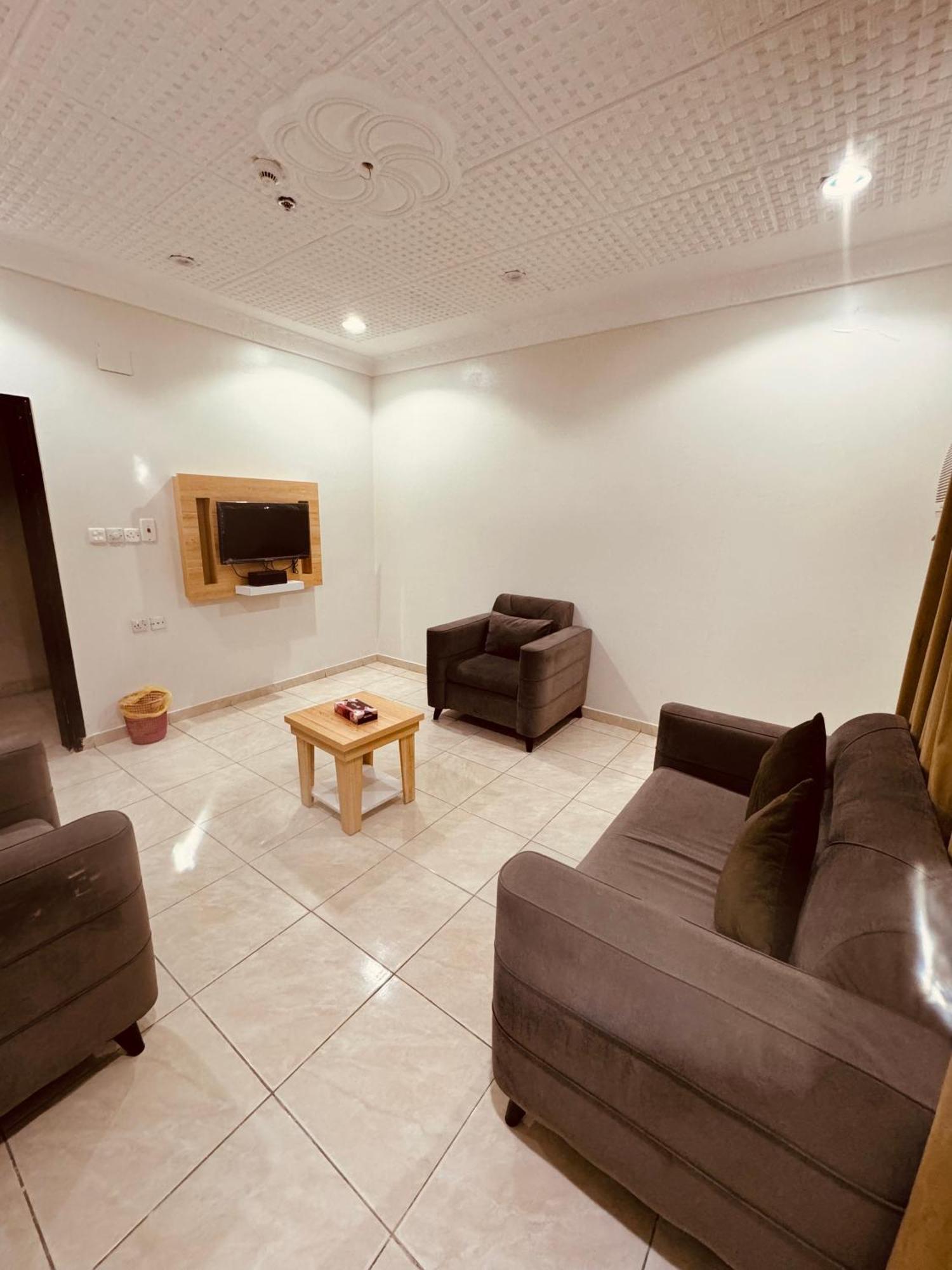 Aroos Al Shati Furnished Units Aparthotel Umm Lajj Bagian luar foto